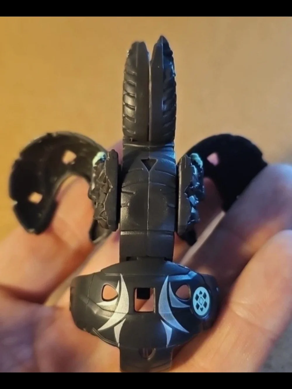 Bakugan Evolution Genesis Spin Master Black Darkus Nillious B700